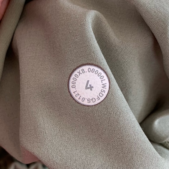 Lululemon Keep Moving Pant High Rise Tapered Jogger Green Drawstring Size 4 - Picture 7 of 8